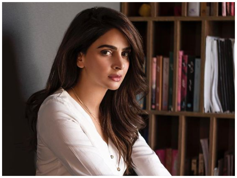 Saba Qamar announces her new project 'Serial Killer'